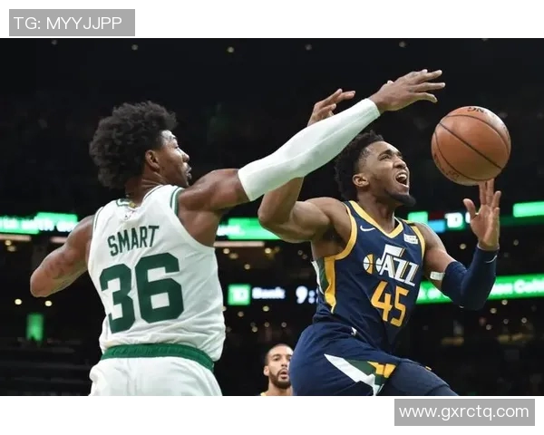 克莱蒙与洛里昂精彩对决直播全程回顾与分析 克莱蒙与洛里昂精彩对决直播全程回顾与分析